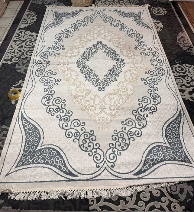 Продам ковры в отличном качестве