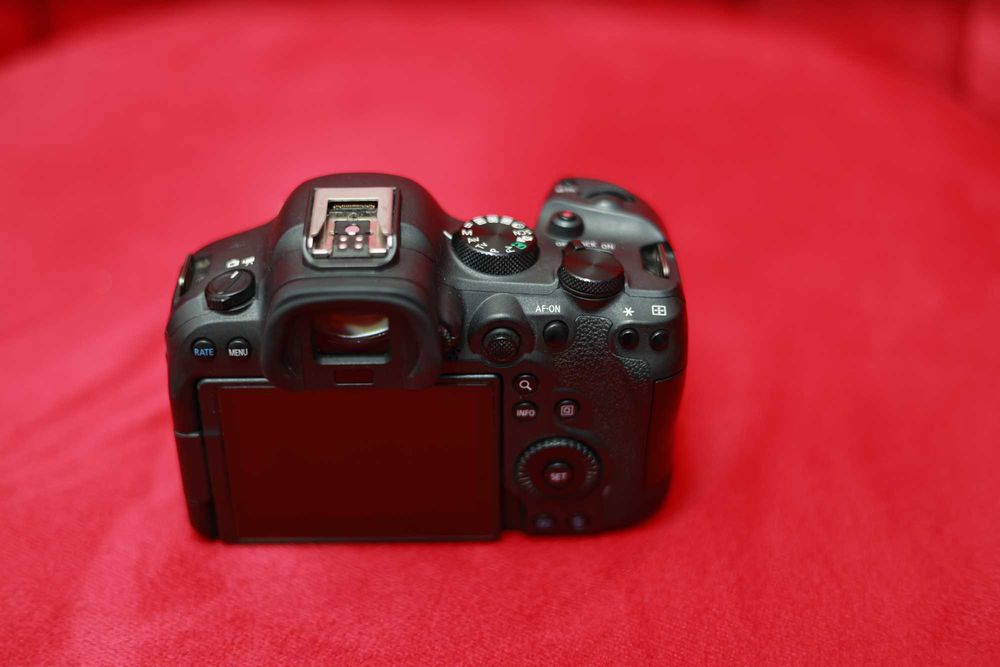 Canon EOS R6 Mark II