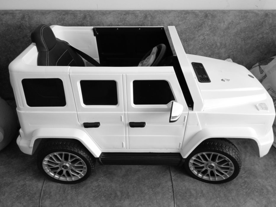 Машинка для детишек