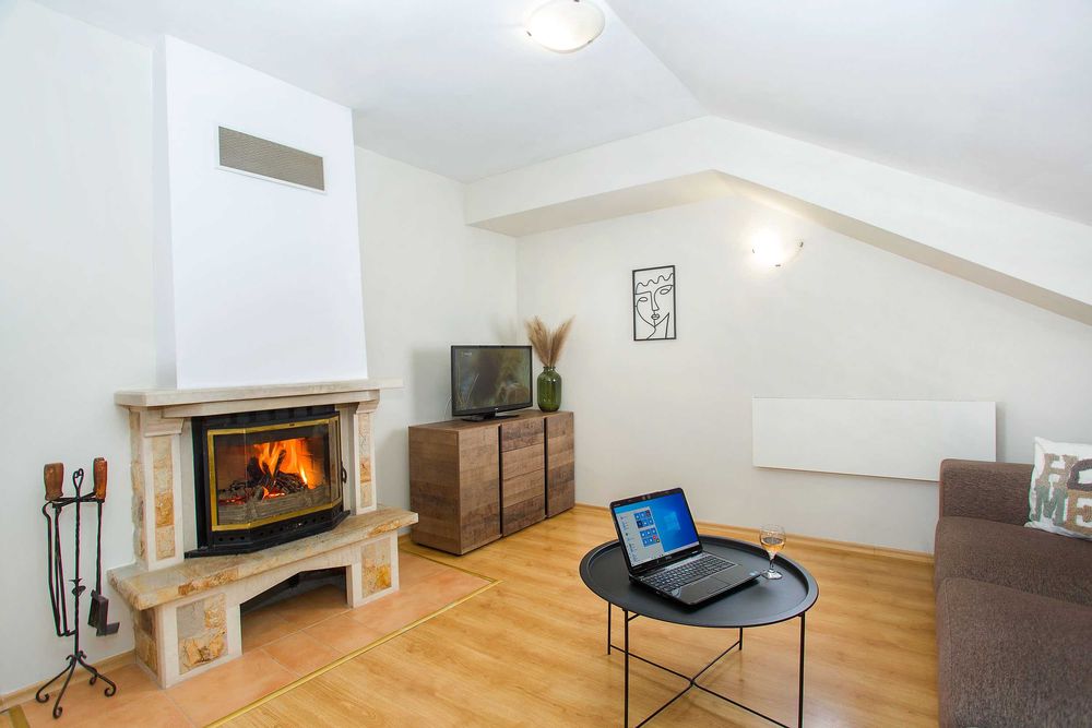 Продава се Ателие в к.к. Пампорово - 59 кв.м за 780 €/кв.м - Снимка #1