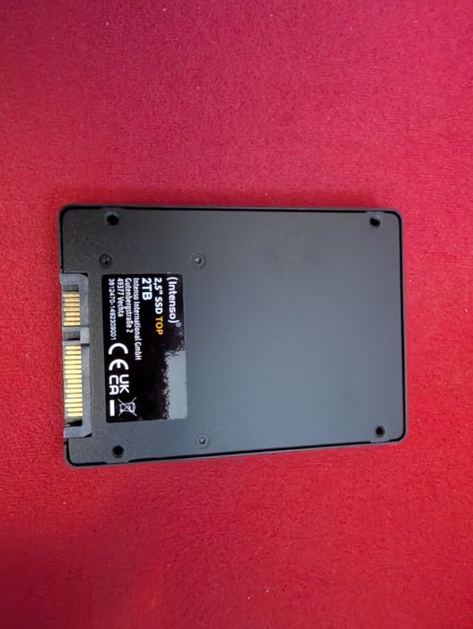 НОВ | SSD диск 2TB Intenso TOP | 2,5" SATA III 6Gb/s | 2,5 инча 7mm формат