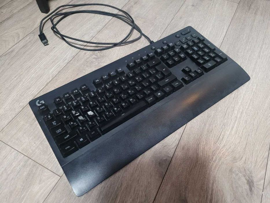 Logitech G213 Клавиатура