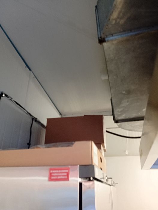 Заведение Фаст фууд за бургери, пици, джобове, грил сандвичи, кесадиа