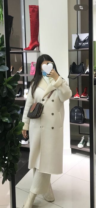 Палто белый  размер стандарт