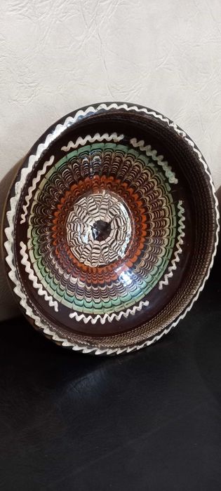 Farfurii decorative vechi, Horezu