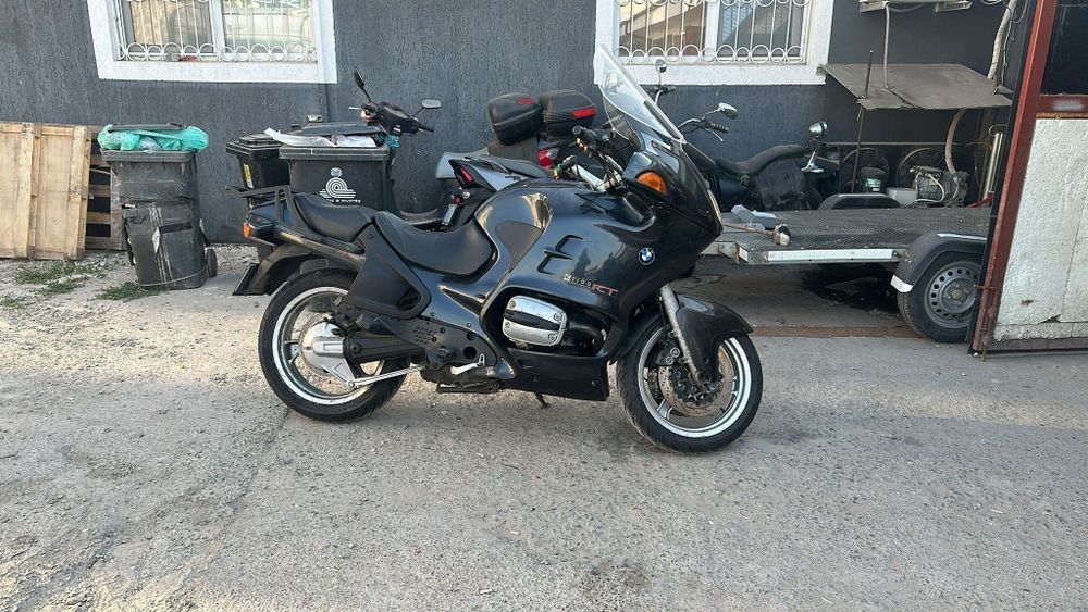 BMW R1100RT Touring