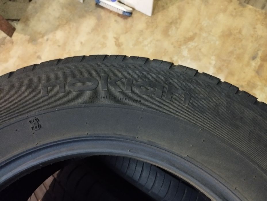 Продам  резину летнюю