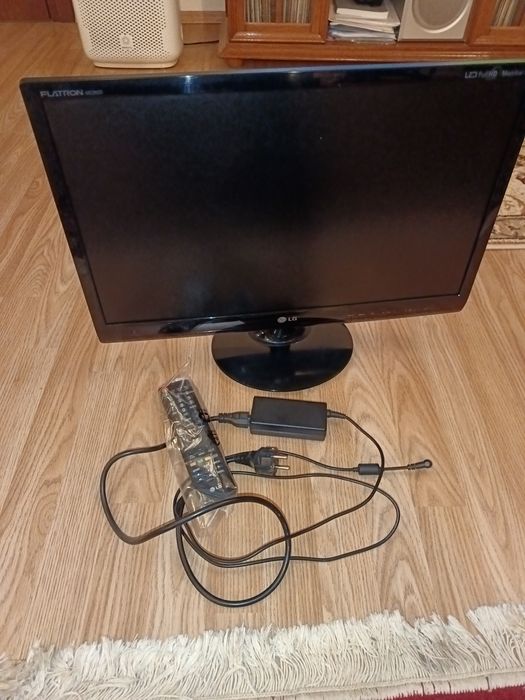 TV și monitor LG 2380D