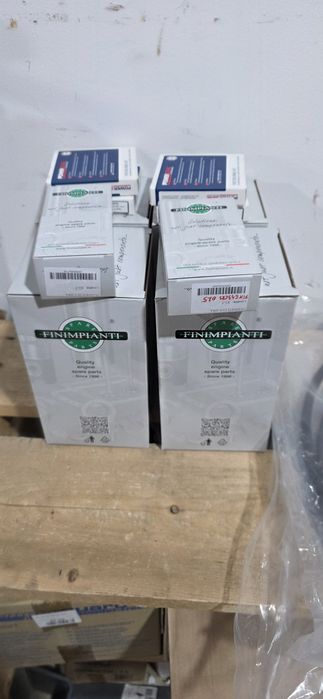 Set motor tractor fiat 312 312R fiat 411.415 import Italia original cu