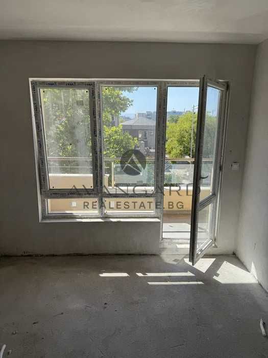 Продава се Двустаен апартамент в Пловдив, Тракия - 56 кв.м за 1697 €/кв.м - Снимка #2