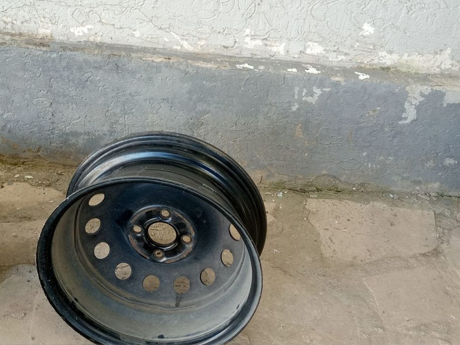 Продам диски на кобальт штампованные