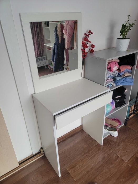 Туалетный столит