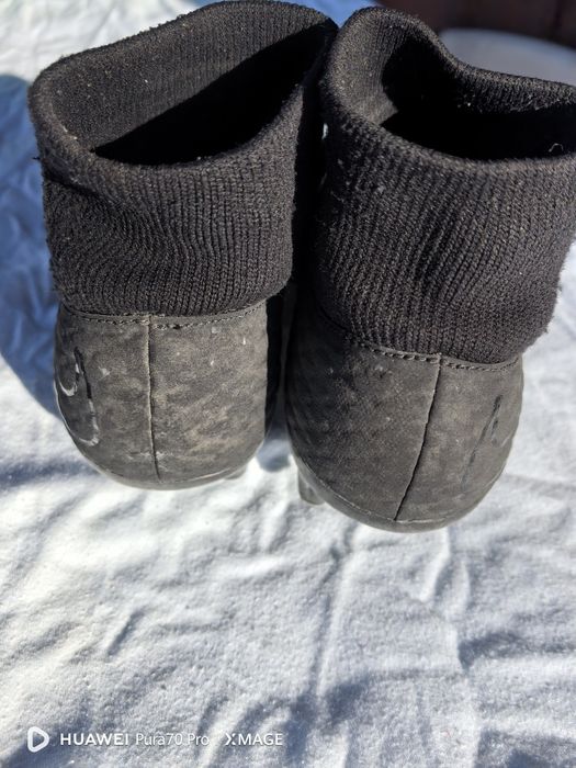 Страхотни бутонки nike и adidas номер 40