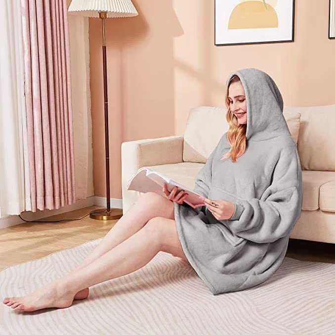 Пухкави Tопли Unisex Плюшени Одеяла с Ръкави и Качулка Супер Подарък