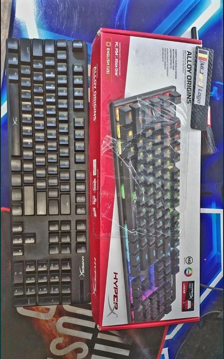 Vând tastatura gaming