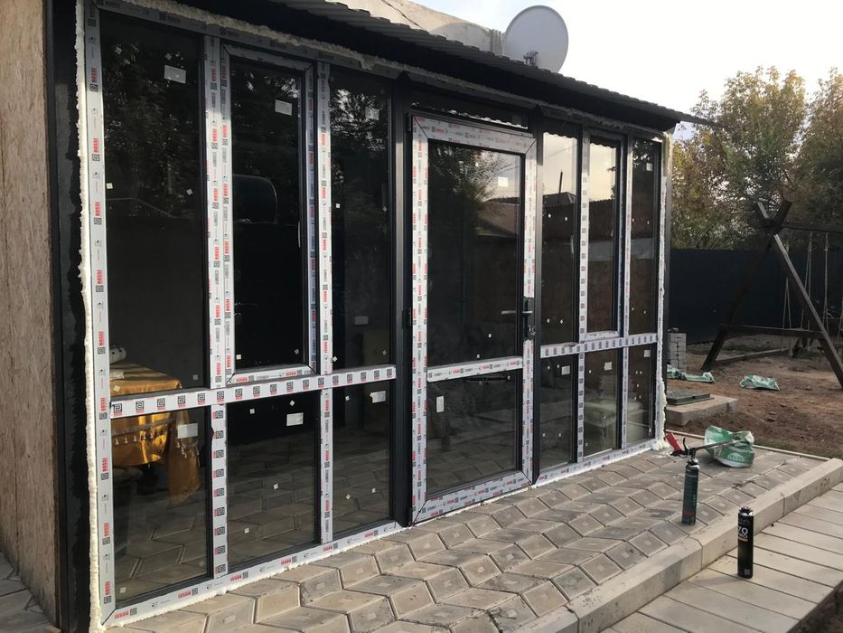 Пластиковые окна витражи двери