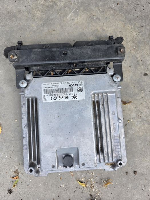 ECU 03l906022g Tiguan CFF