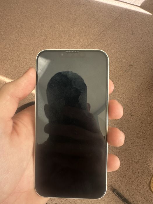 IPhone 13 на 256 гб