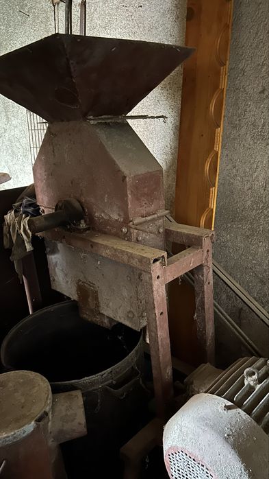 Ярмомелка и други машини