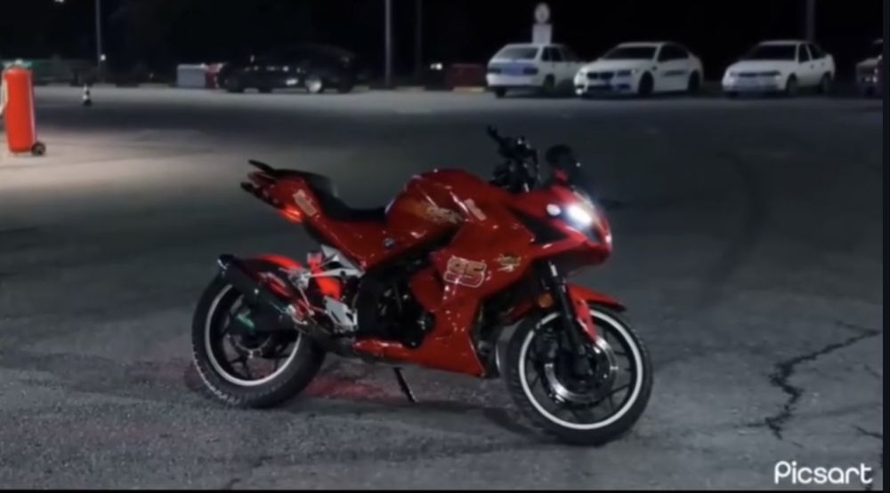 Racer 250 McQueen (торг ест)