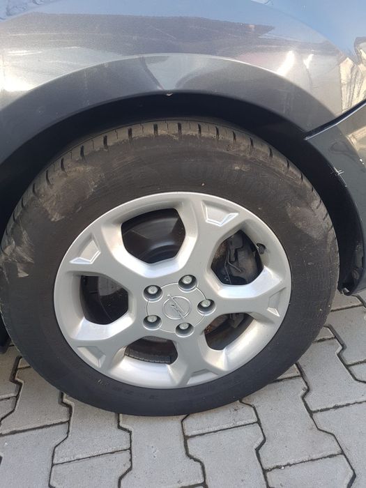 Jante roti vară 5x110 opel cu anvelope Pirelli continental 205 60 r16