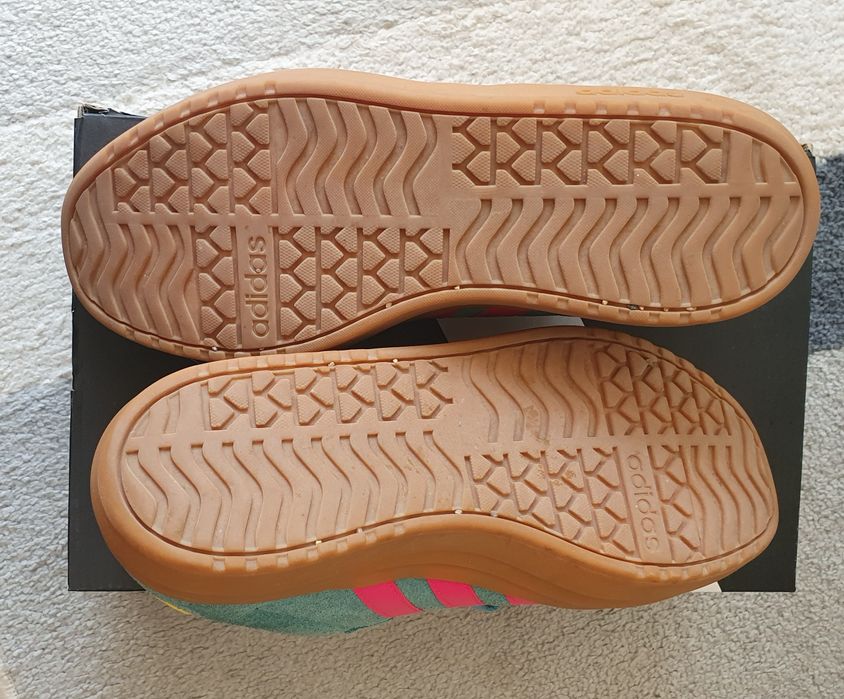 Продавам маратонки Adidas VL Court Bold, размер 39 1/3