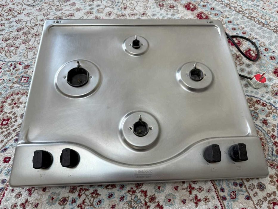 Варочная панель HOTPOINT ARISTON CISPH 640 M