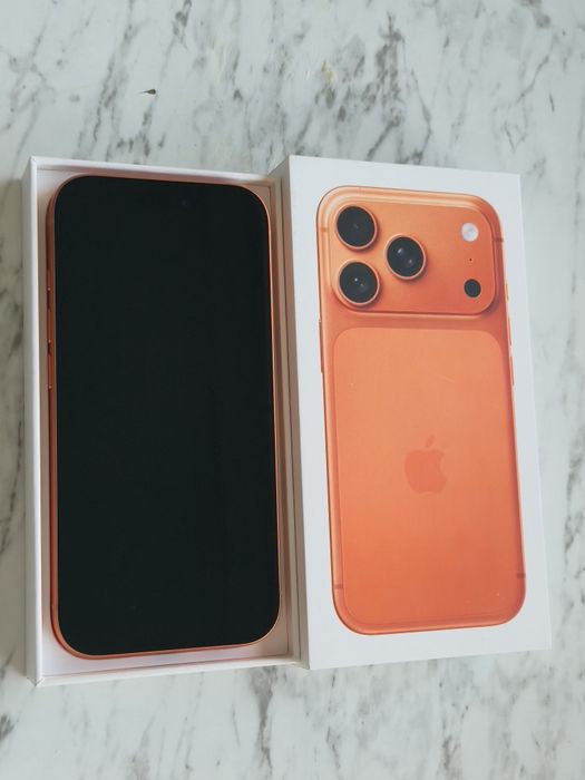 Vand/Schimb iPhone 17 Pro 256gb NOU