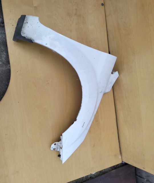 Aripa  dreapta Ford Focus prima generatie