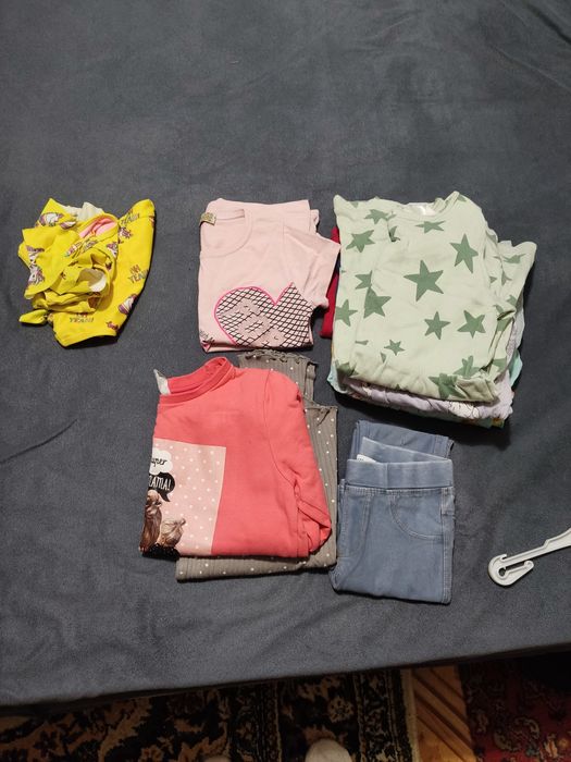 жилетка для девочки+ пакет одежды