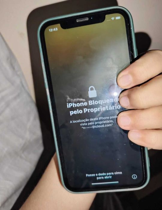 Продам Iphone XR заблокирован айклауд нечаянно