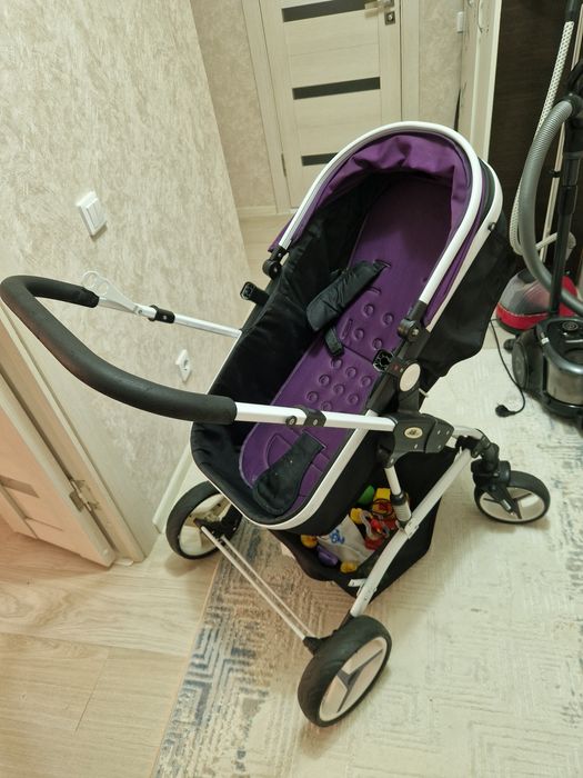 Продам детскую коляску