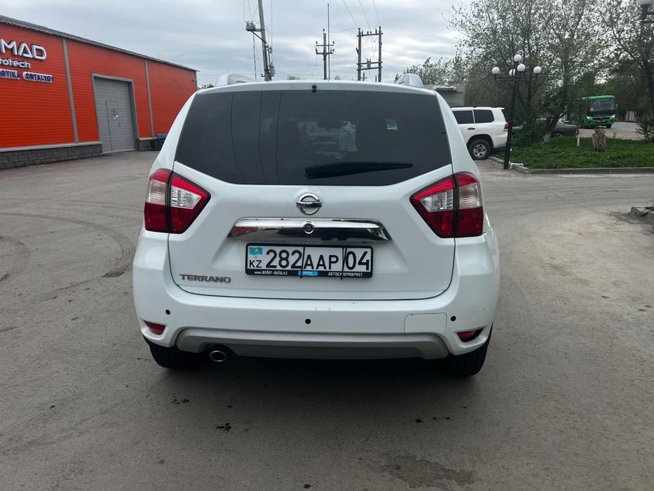 nissan terrano 2019