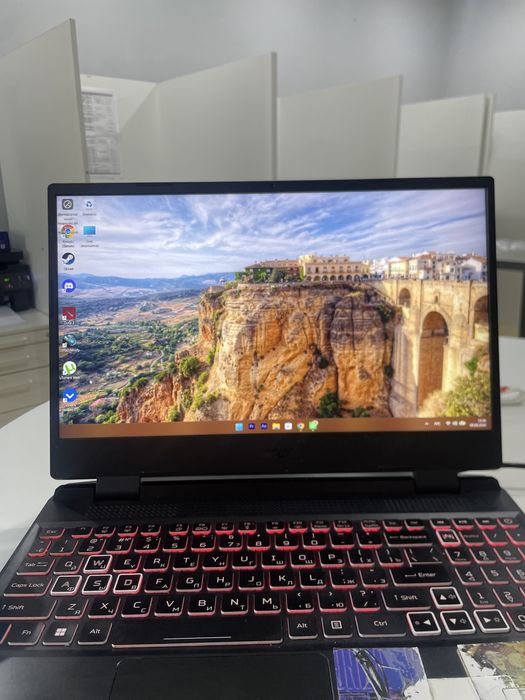 Acer nitro rtx 4050 i7 12h