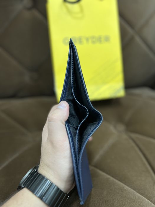 Мужское портмоне натуральная кожаная