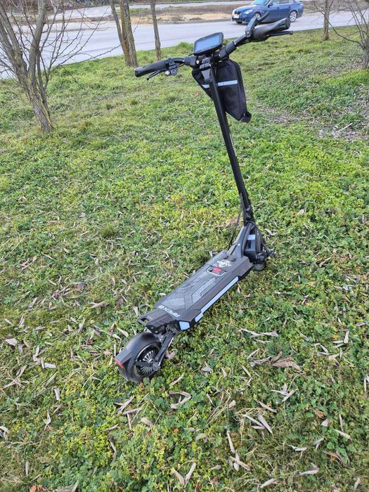 Vsett 8 APEX  2x700W специална поръчка надуваеми гуми