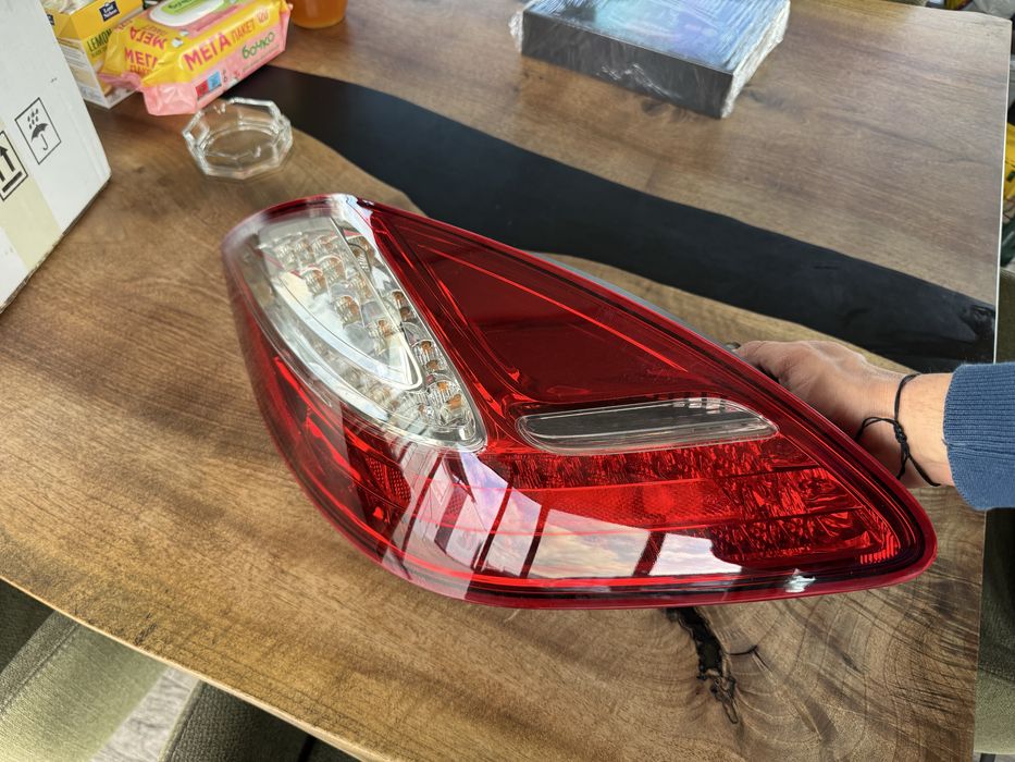 Оригинален ляв стоп за Porsche panamera 970 от 2010г