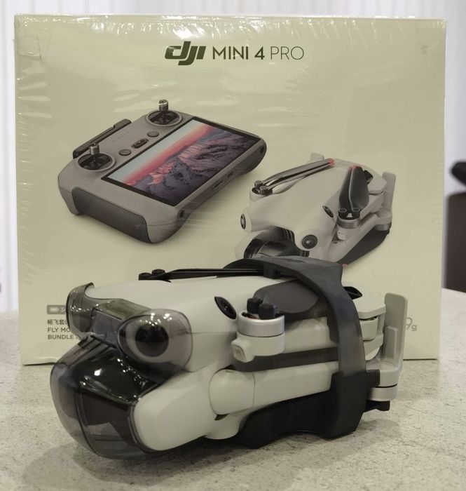 DJI Mini 4 PRO Fly More Combo