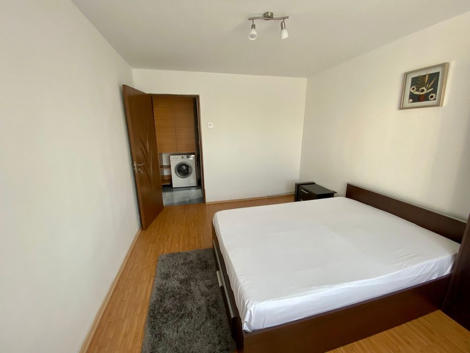 Inchiriez apartament Filiasi Etaj 2