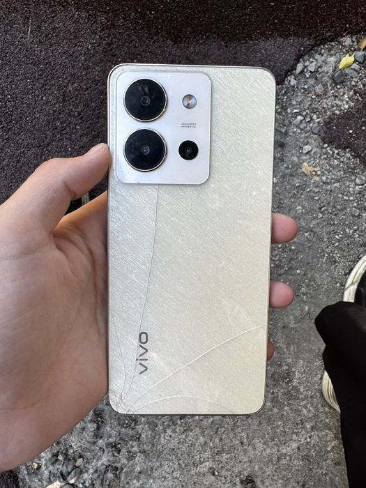 продается VIVO Y36