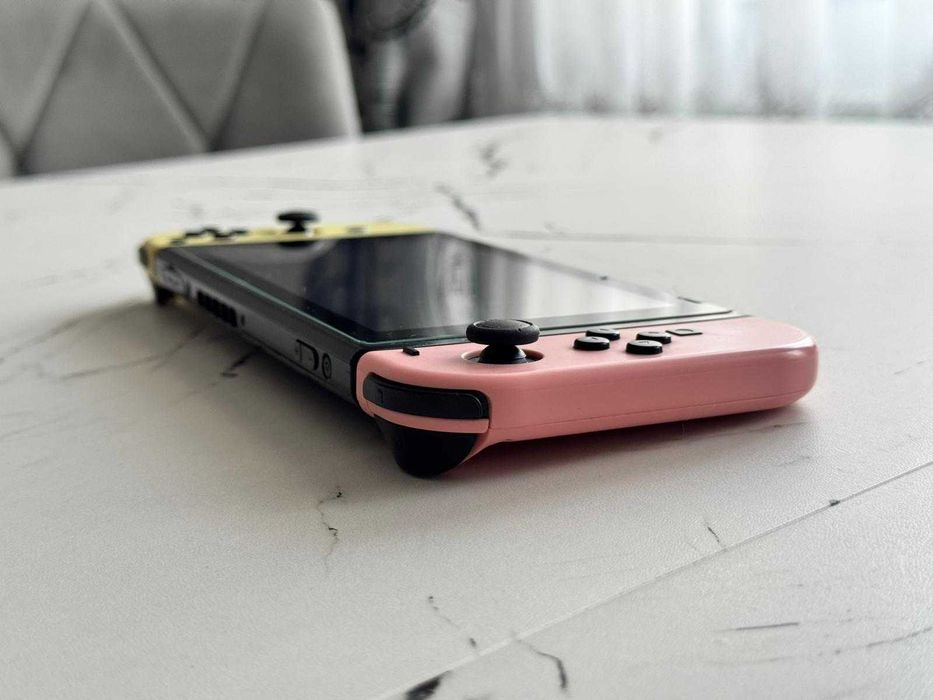 Nintendo Switch V2 Modat + card 128 gb