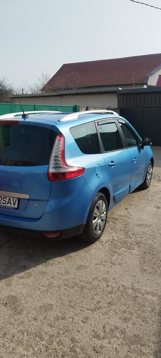 Renault Grand Scenic 1.5 dci 7 locuri