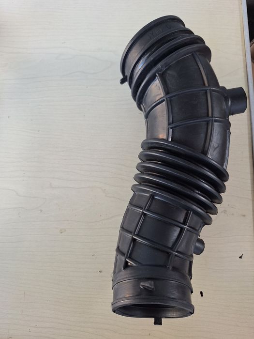 № 106 Въздуховод за Accord 8 2.4 i  17228-R40-A00