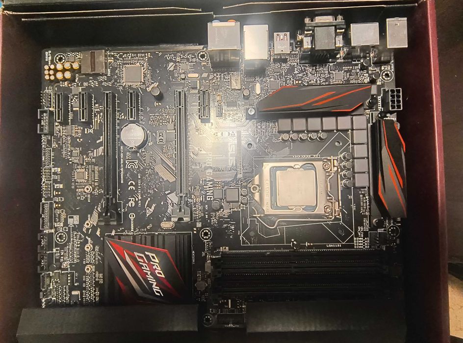 дънна платка ASUS H170 PRO GAMING с процесор i7-6700