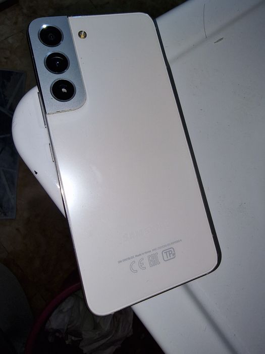 Смартфон Samsung s22