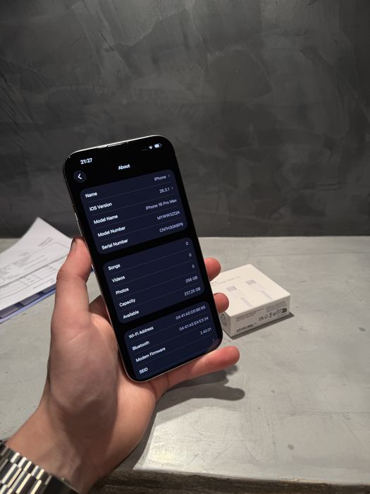 КАТО ЧИСТО НОВ Iphone 16 Pro Max + гаранция