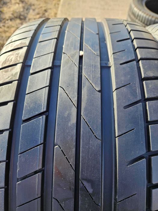 275/40 R19 • Vara • Starmaxx Ultra Sport ST760 105Y | 2 buc | DOT 2022 | Pret/buc