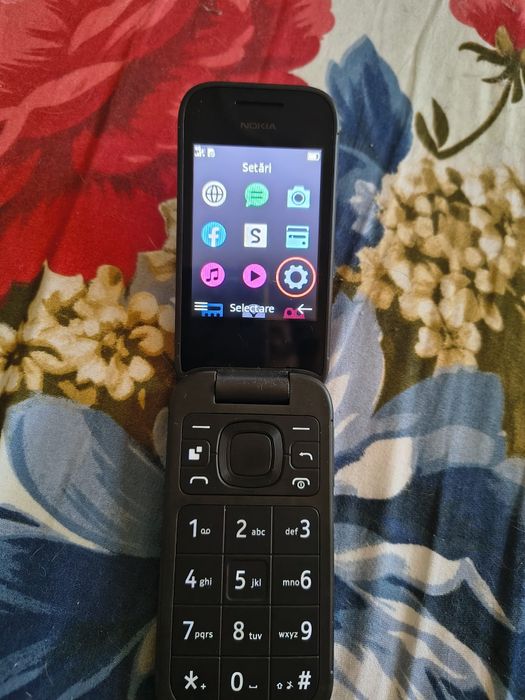 Nokia Flip 2660 excelent