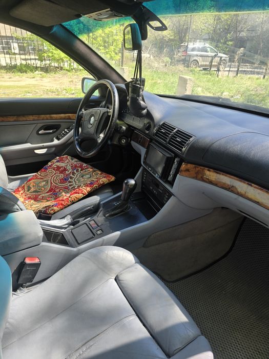 Продам BMW 5 Дельфин