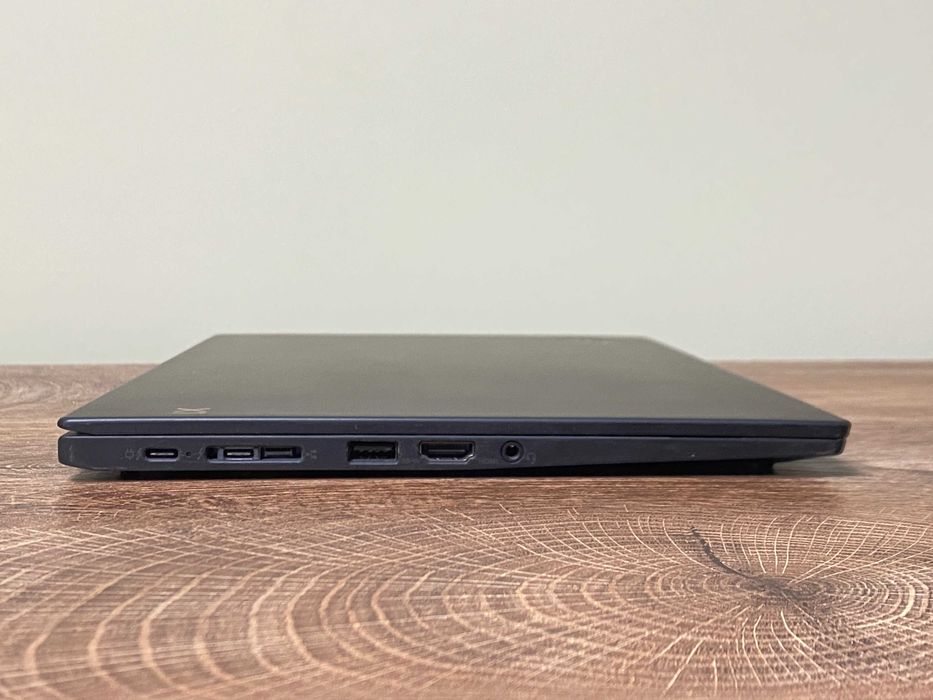Лаптоп Lenovo X1 Carbon 7th, i5-8265U, 8 GB, 256GB NVME, 14" FullHD